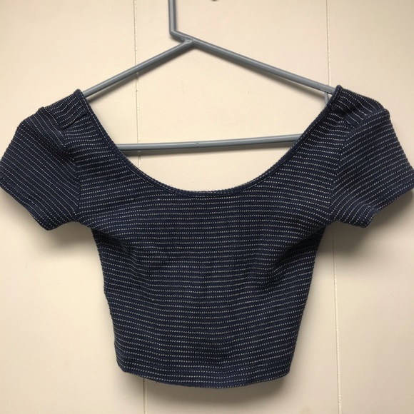 Blue textured forever 21 Crop top - Picture 1 of 2